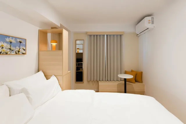 Namsan, Deluxe, Double Bed, with View، Myeongdong Guesthouse Como 3/7