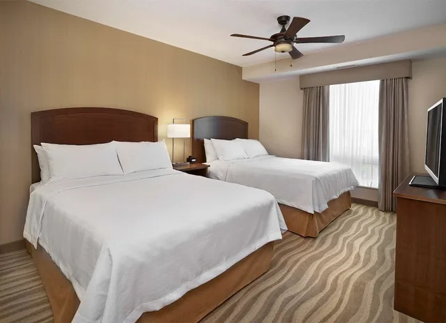 جناح بسريرين كوين، Homewood Suites By Hilton Halifax-Downtown 2/5