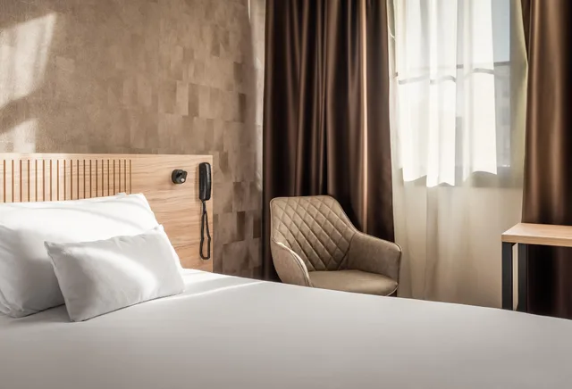غرفة بسرير مزدوج بإطلالة على المدينة، Petit Palace Eixample (ex Sunotel Central) 1/1