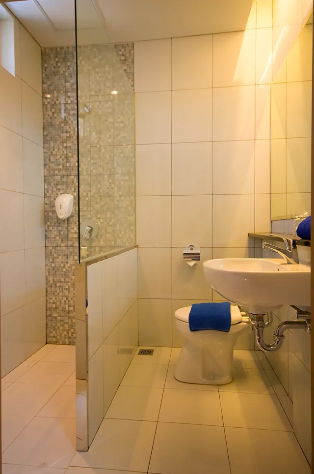 غرفة تنفيذية بسرير مزدوج أو سريرين منفصلين، MUTIARA HOTEL 5/6