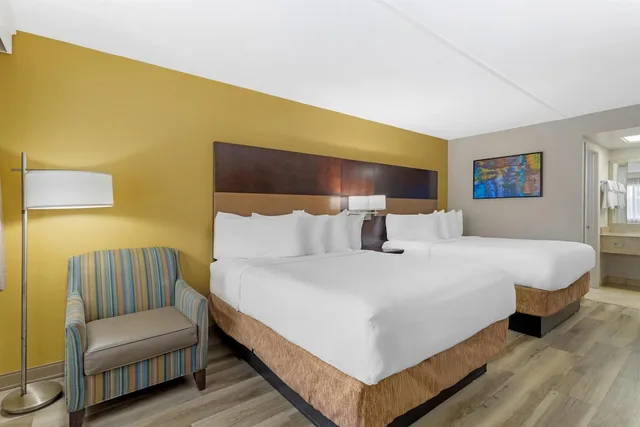غرفة قياسية بسريرين كوين، Best Western Inn of Palatka 5/8