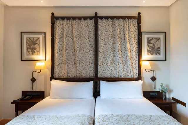غرفة قياسية بسرير مزدوج، Parador de Sos del Rey Catolico 3/10