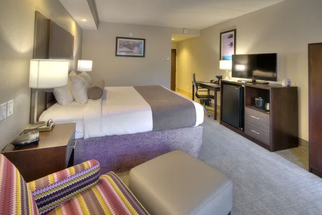 Room, King Bed, Best Western Sevierville/Kodak Inn 3/4