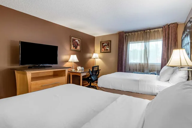 جناح بسريرين كوين، Best Western Marquis Inn and Suites 2/4