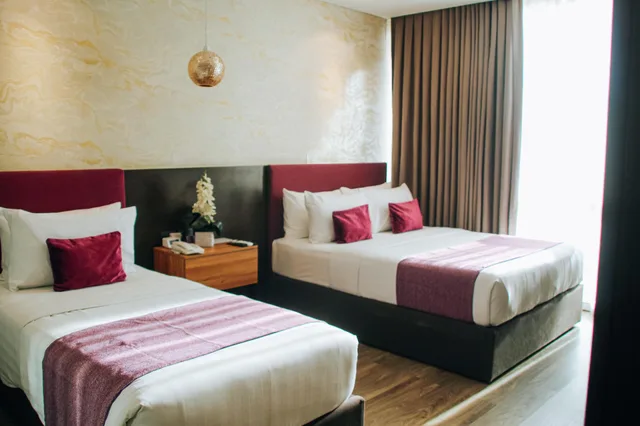 غرفة ديلوكس بسرير كوين، Goldberry Suites & Hotel Cebu 1/1
