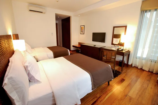 غرفة سوبيريور بسريرين كوين، City Garden Grand Hotel 1/10