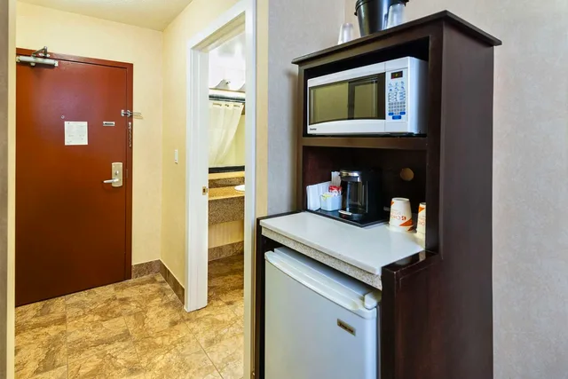 غرفة بسريرين كوين، Comfort Inn And Suites Edson Yellowhead Highway 7/7