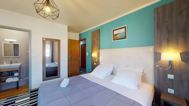 غرفة سوبيريور بسرير كوين، Hotel Les Pieux 4/10