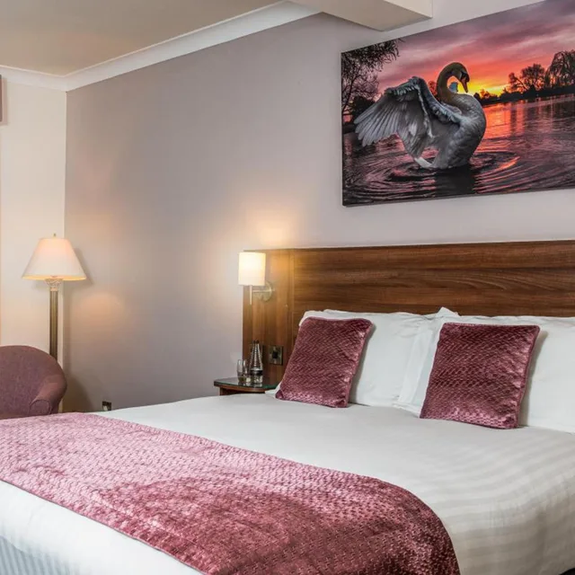 Executive, Double or Twin Bed, Last Drop Village Hotel And Spa 6/9
