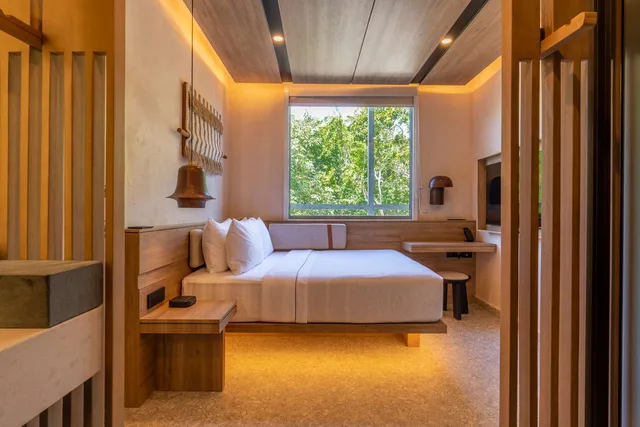 Roof Top, Queen Bed، Motto by Hilton Tulum 2/4