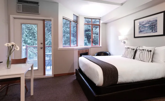 Comfort, Deluxe, Studio, 1 Queen and 1 Murphy Bed, Queen Murphy Bed, Queen Bed، Alpenglow Lodge By Mountainview 3/10