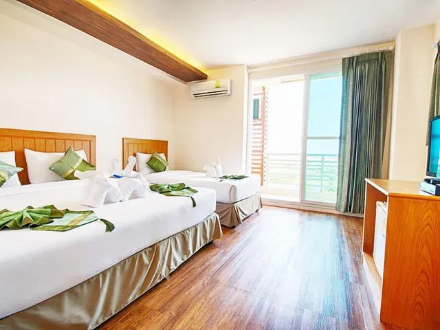 غرفة سوبيريور ثلاثية بسرير مزدوج، TM Land Hotel 1/5