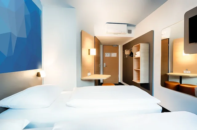 غرفة بسريرين منفصلين، B&B Hotel Duisburg Hbf-Nord 4/10