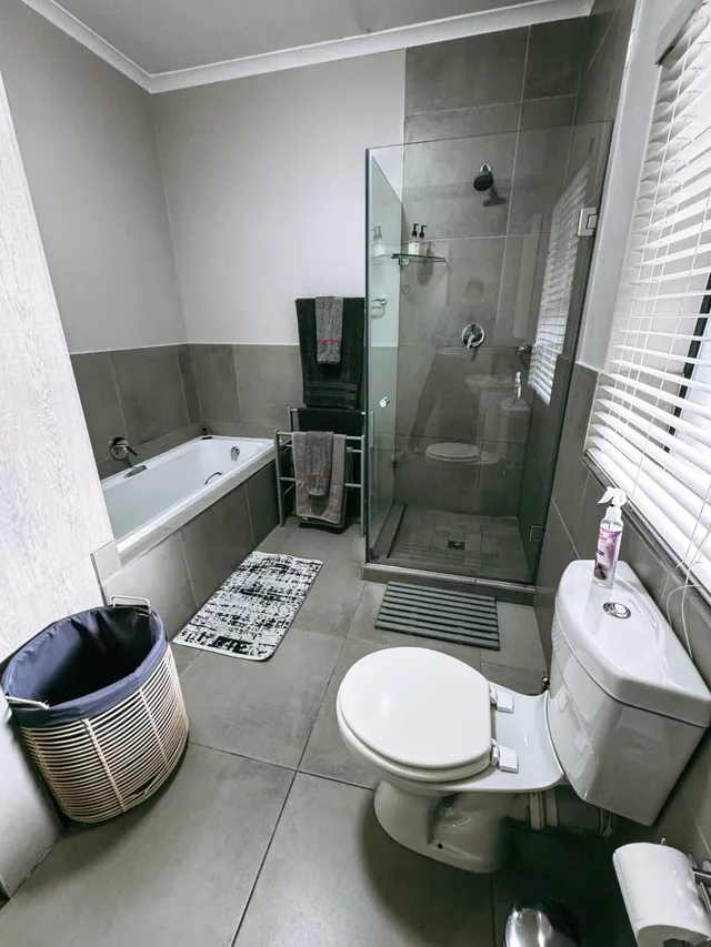 شقة، Nemesia Court 3/3