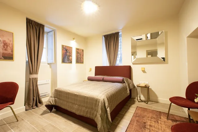 Semi Basement, Comfort, Studio, Suite, Queen Bed، Bohemian Suites Athens 3/8