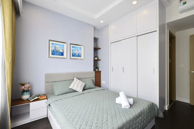 شقة بسرير كوين وسريرين كينج بـ3 غرف نوم، Spacious Saigon 3/10
