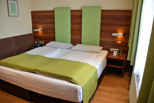غرفة بسرير مزدوج أو سريرين منفصلين، Arthotel Munich 9/10
