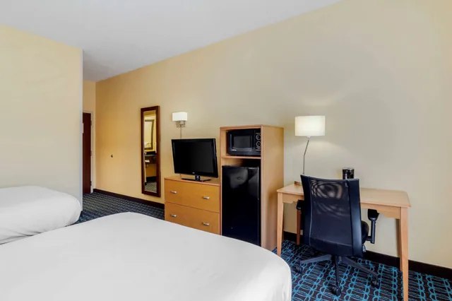 غرفة قياسية بسريرين كوين، Comfort Inn & Suites Corbin North 4/10