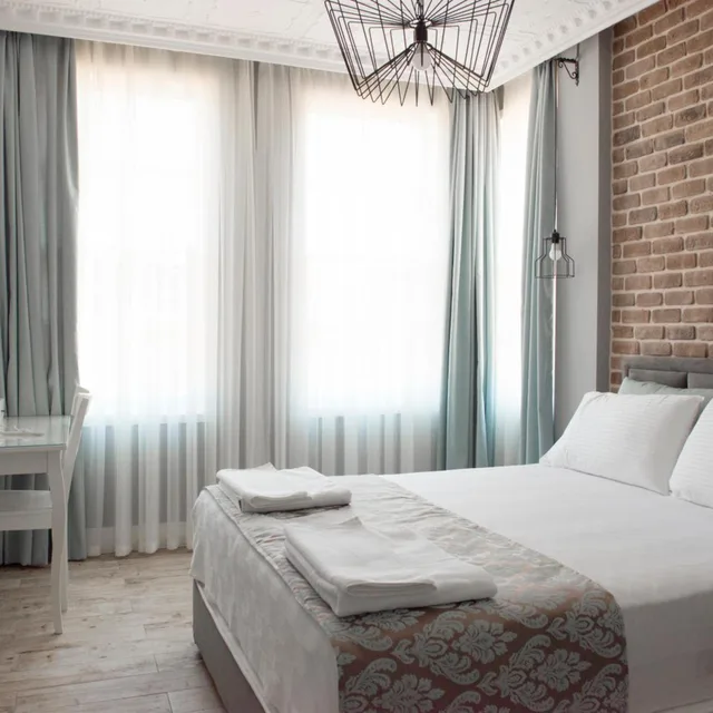 غرفة ديلوكس بسرير مزدوج، Luna Boutique Hotel 3/9