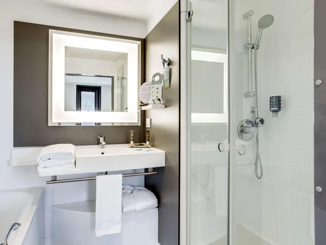 جناح تنفيذي بسرير مزدوج مع أريكة، Novotel Suites Paris Stade De France 9/10
