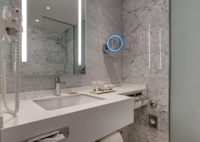غرفة سوبيريور مفردة، Clayton Hotel Dusseldorf City Centre 5/6