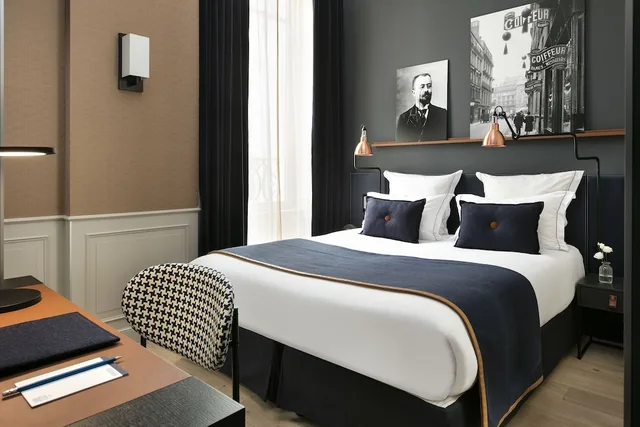Classic, Twin Beds, Hotel Square Louvois 1/8