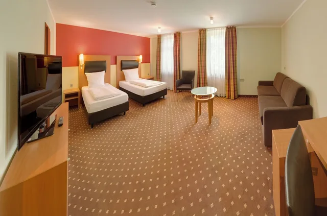 Room, No Elevator, Annex، attimo Hotel Stuttgart 2/10