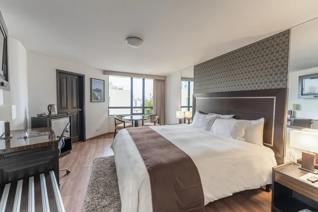 Room, King Bed, Hotel Jose Antonio Executive 3/9