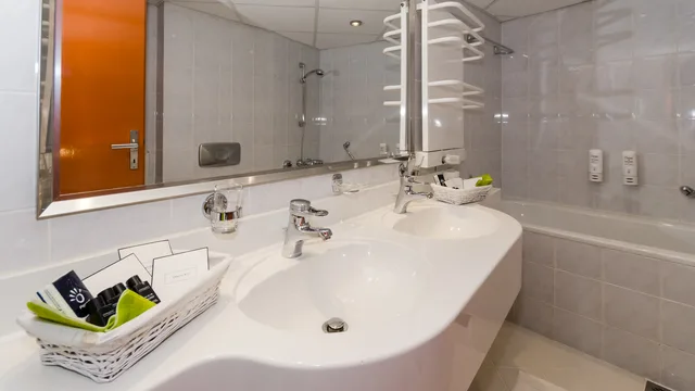 غرفة قياسية بسرير مزدوج أو سريرين منفصلين، Cosmopolitan Bobycentrum - Czech Leading Hotels 3/3