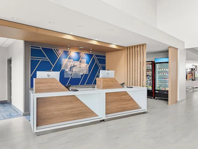 Holiday Inn Express Peotone، فرانكفورت 9/50