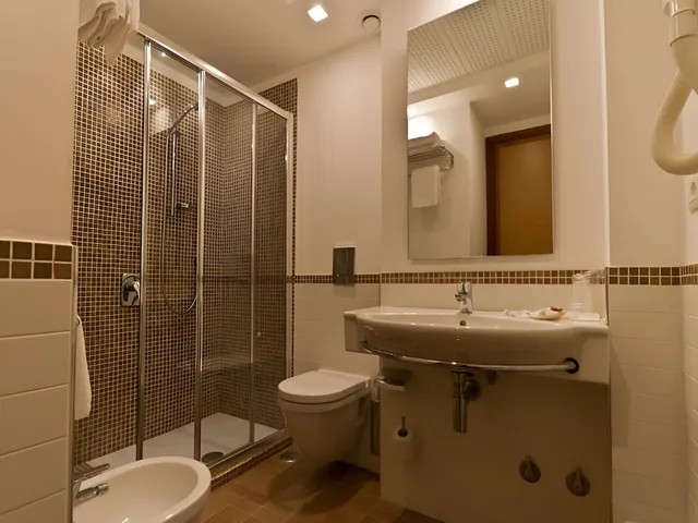 غرفة سوبيريور مفردة بسريرين منفصلين، Hotel Serapo 6/8