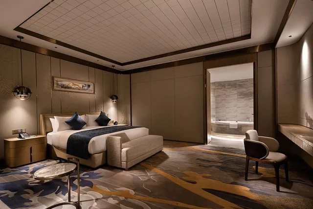 جناح رئاسي تنفيذي بسريرين كينج بغرفتي نوم، Howard Johnson by Wyndham Jimei Lake Plaza Xiamen 2/2