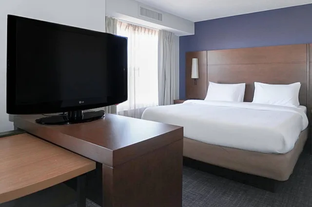 Studio, King Bed, Sofa, Accessible, Residence Inn Colorado Springs North 2/4