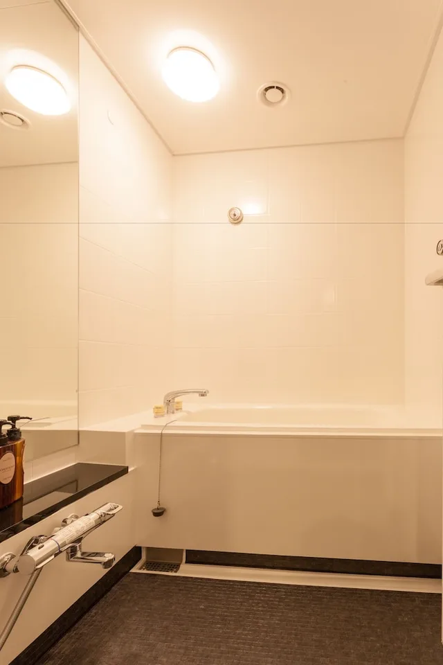 غرفة بسريرين منفصلين تُحدَّد حسب التوفر، Okinawa Kariyushi Beach Resort Ocean Spa 5/5