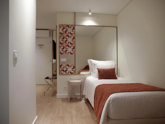 غرفة ثلاثية، New Style Lisbon Hotel 2/5