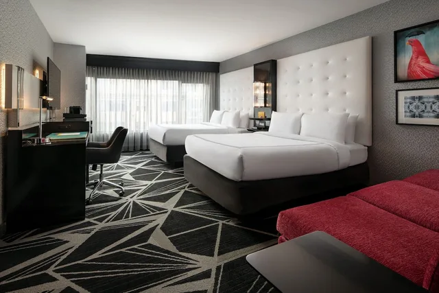 Room, 2 Queen Beds, Skyline View، The Clancy, Autograph Collection 2/7