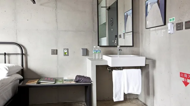 Petite, Single, Double Bed, Pet Friendly, Playce Camp Jeju 4/4