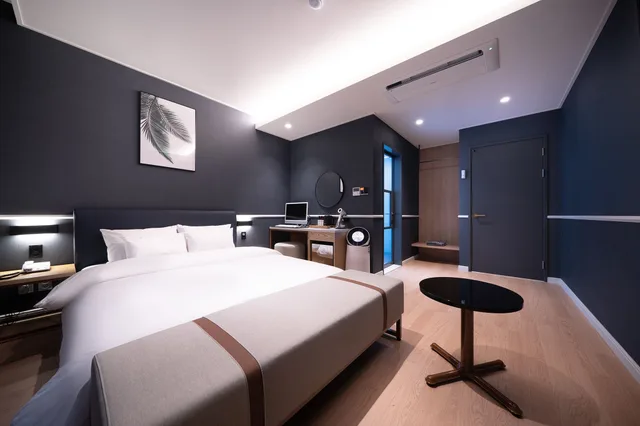 غرفة قياسية بسرير مزدوج، Browndot Hotel Suwon City Hall 2/4