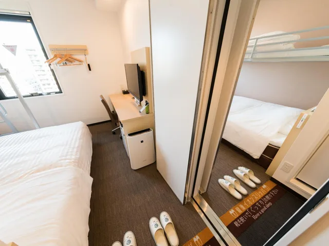 Adjoining، Super Hotel Tokyo Kinshicho-Ekimae 1/5