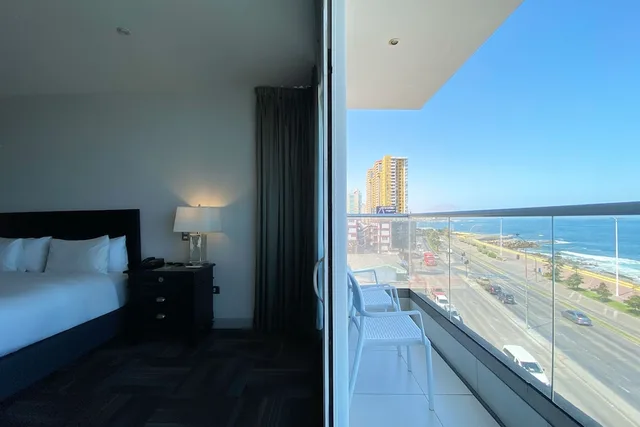 Junior Suite, King Bed, Ocean Front، Wyndham Garden Antofagasta Pettra 7/9