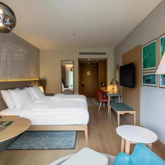 غرفة بسرير مزدوج أو سريرين منفصلين بإطلالة على البحر بشرفة، Radisson Blu Hotel Trabzon 3/8