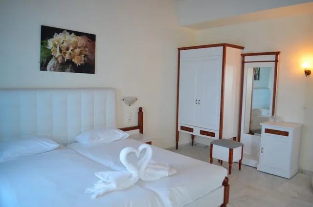 غرفة سوبيريور بسريرين منفصلين، Chrispy Waterpark Resort 1/6