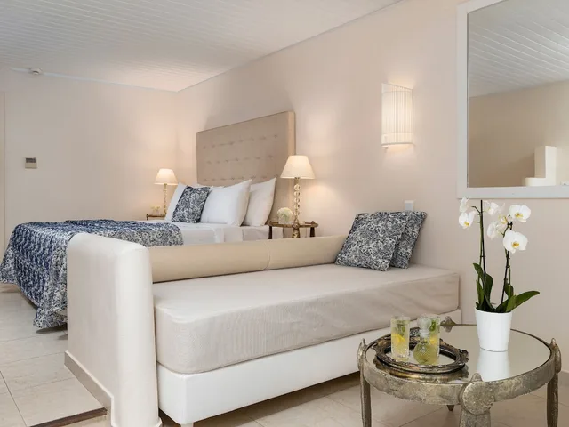 بنغل سوبيريور عائلي بسرير مزدوج بإطلالة على الحديقة مع أريكة، Creta Palace, A Resort to Live 5/7