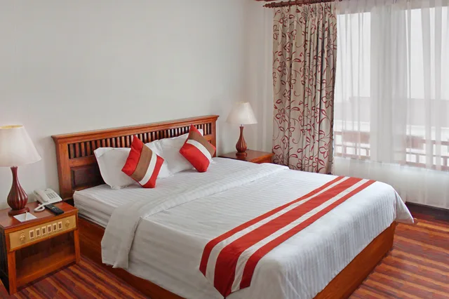 Deluxe, King Bed, Balcony, Cheathata Cta Hotel Siem Reap 5/10