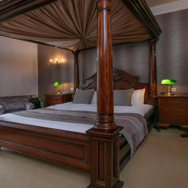 Manor, Executive, Double Bed، Moore Place Hotel, BW Signature Collection 3/10