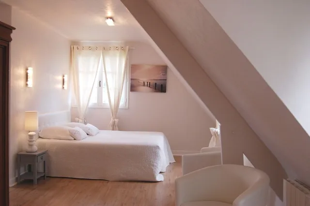 فيلا فاخرة بسريرين كوين بـ4 غرف نوم بحوض استحمام، La Malouiniere Des Longchamps 6/10