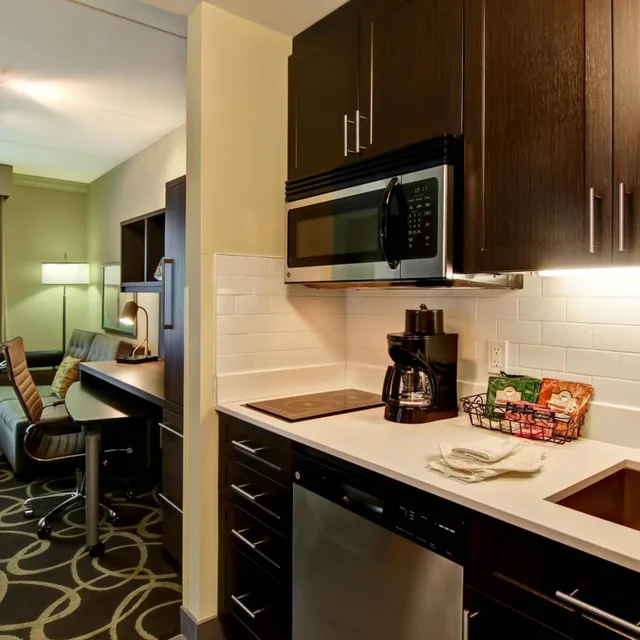 Studio, King Bed, City View, Sofa, Towneplace Suites Kincardine 7/7