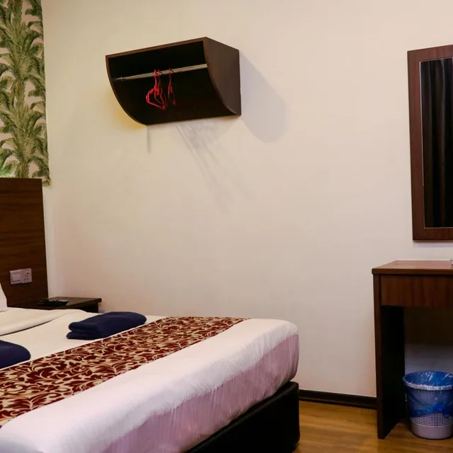 غرفة قياسية بسرير مزدوج، Highlanders Hotel 7/10
