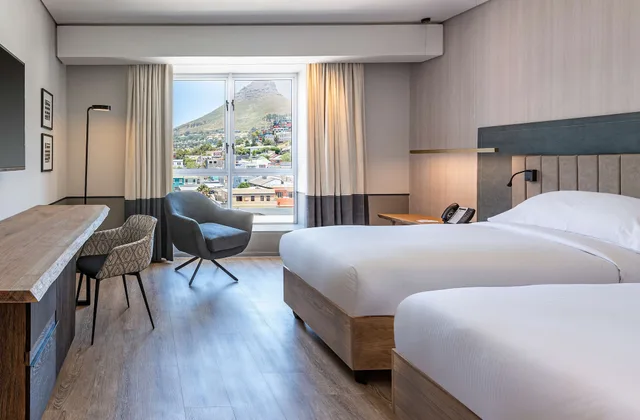 غرفة مزدوجة بسرير كينج، Hyatt Regency Cape Town 1/9