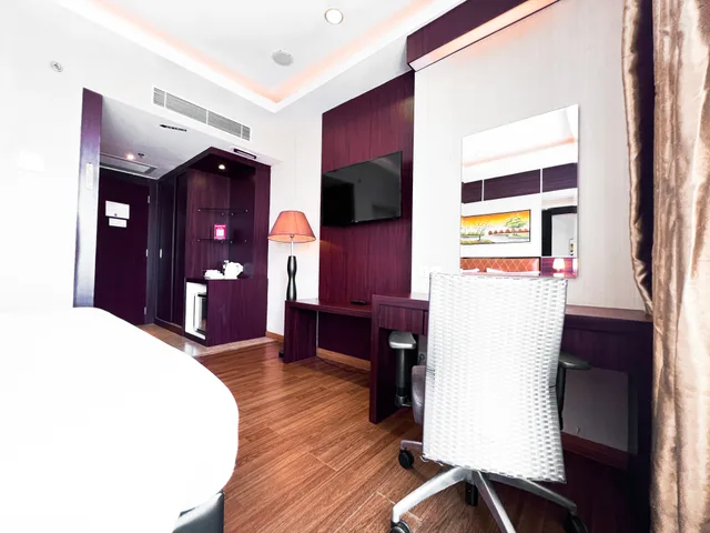Premier, New Wing، Batam City Hotel 5/9